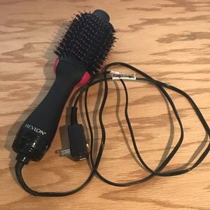 Revlon drying brush